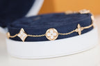 Aura LEAF CLOVER BRACELET