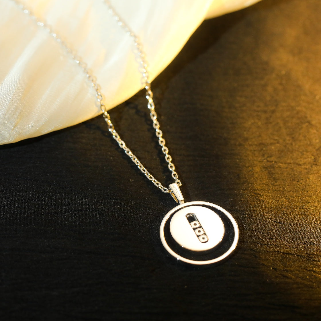 [Aura ]  MOVE MM SILVER DIAMOND NECKLACE