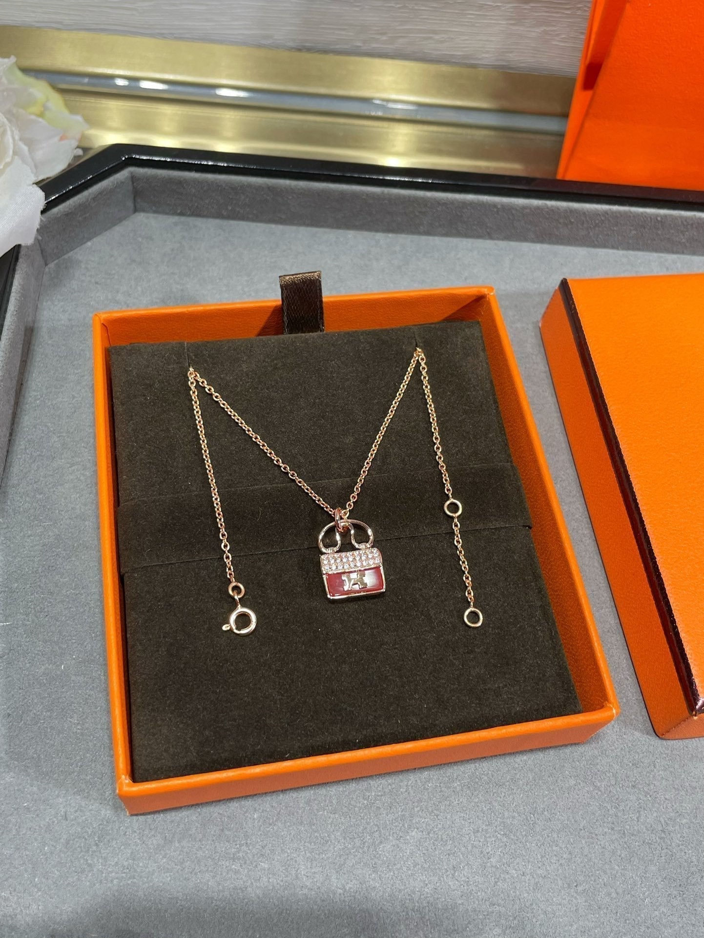Aura H CIRCE MOISSANITE PENDANT NECKLACE GOLD