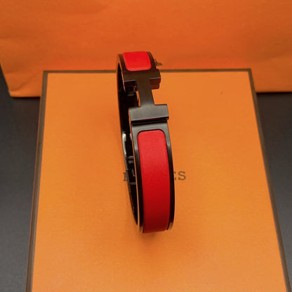 [⭐Aura ]CLIC HM SO BLACK RED BRACELET