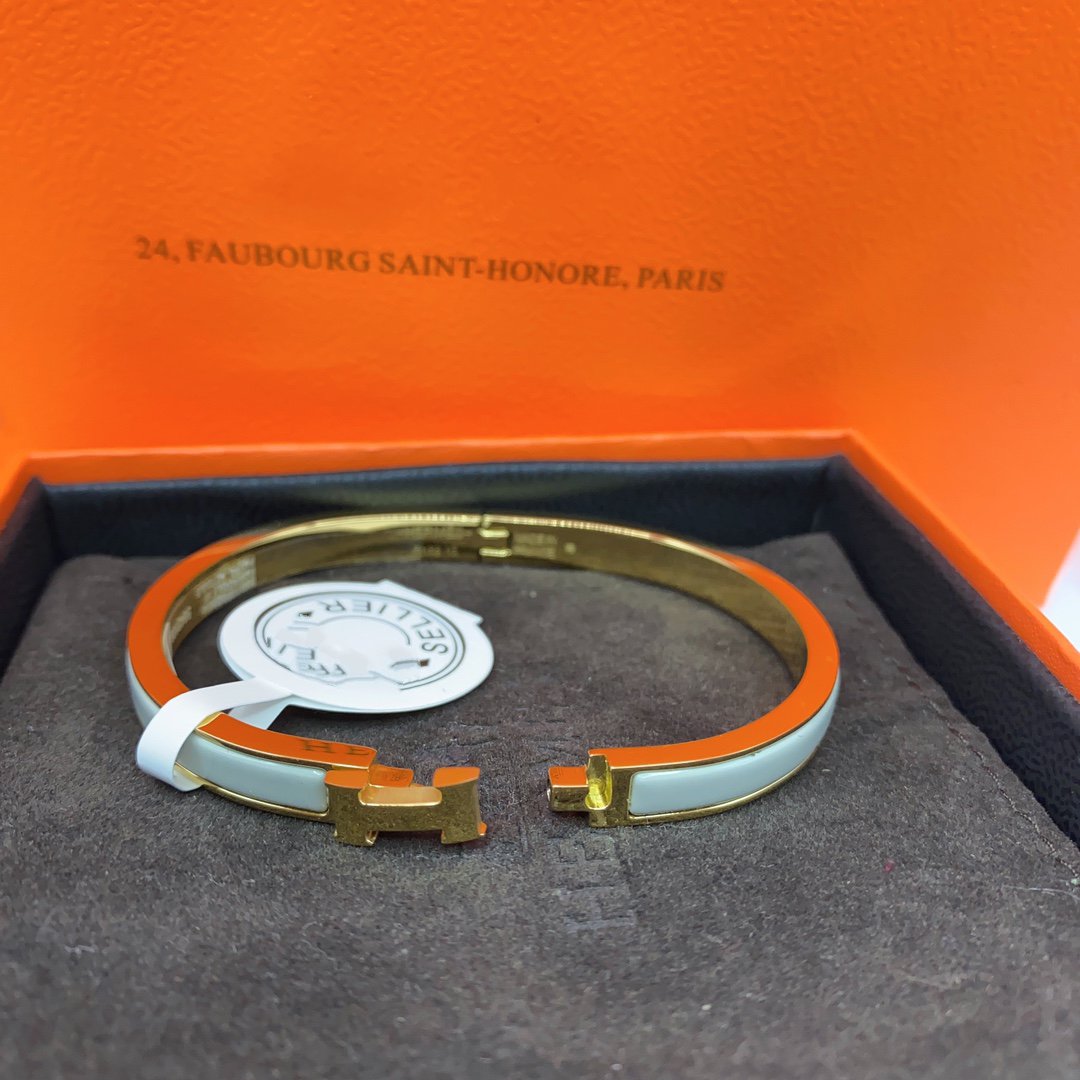Aura CLASSIC HM CLIC GREEN 8MM ENAMEL BRACELET