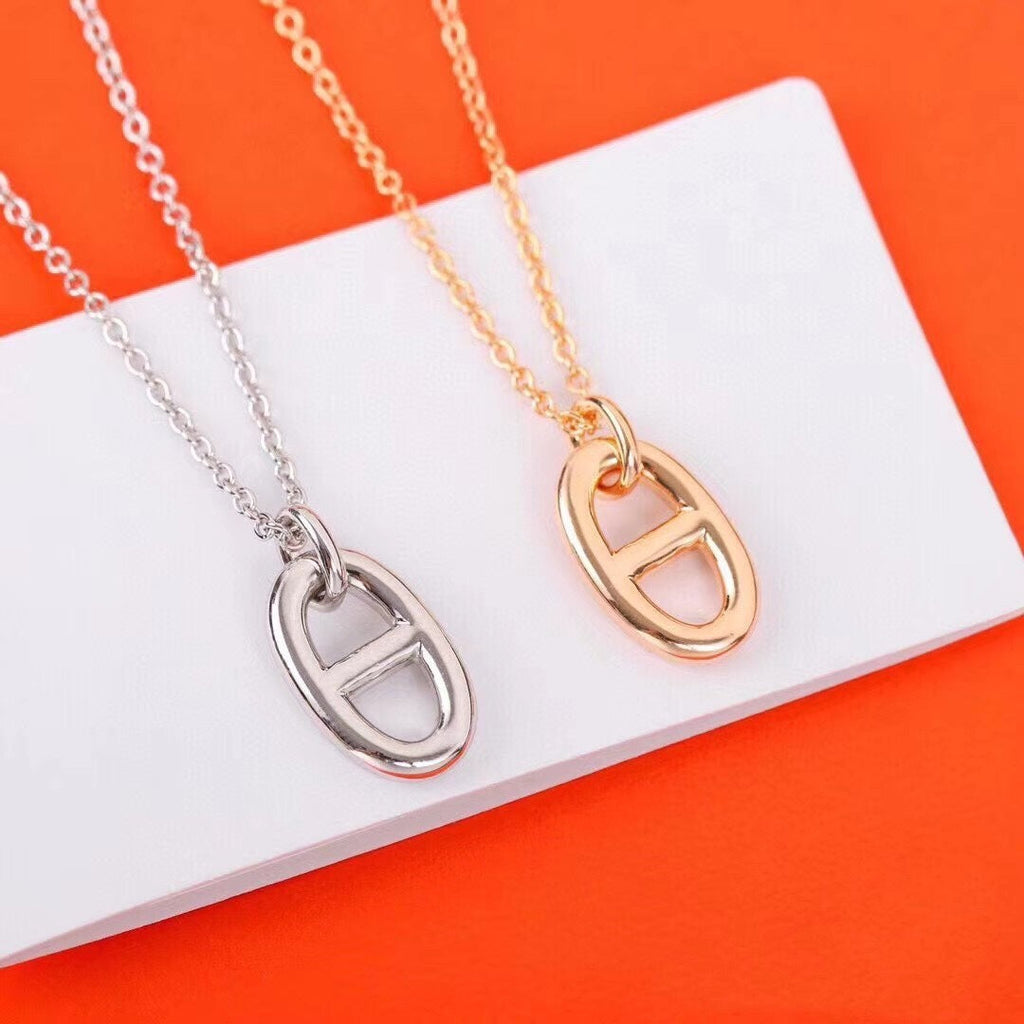 Aura HM PIG NOSE NECKLACE