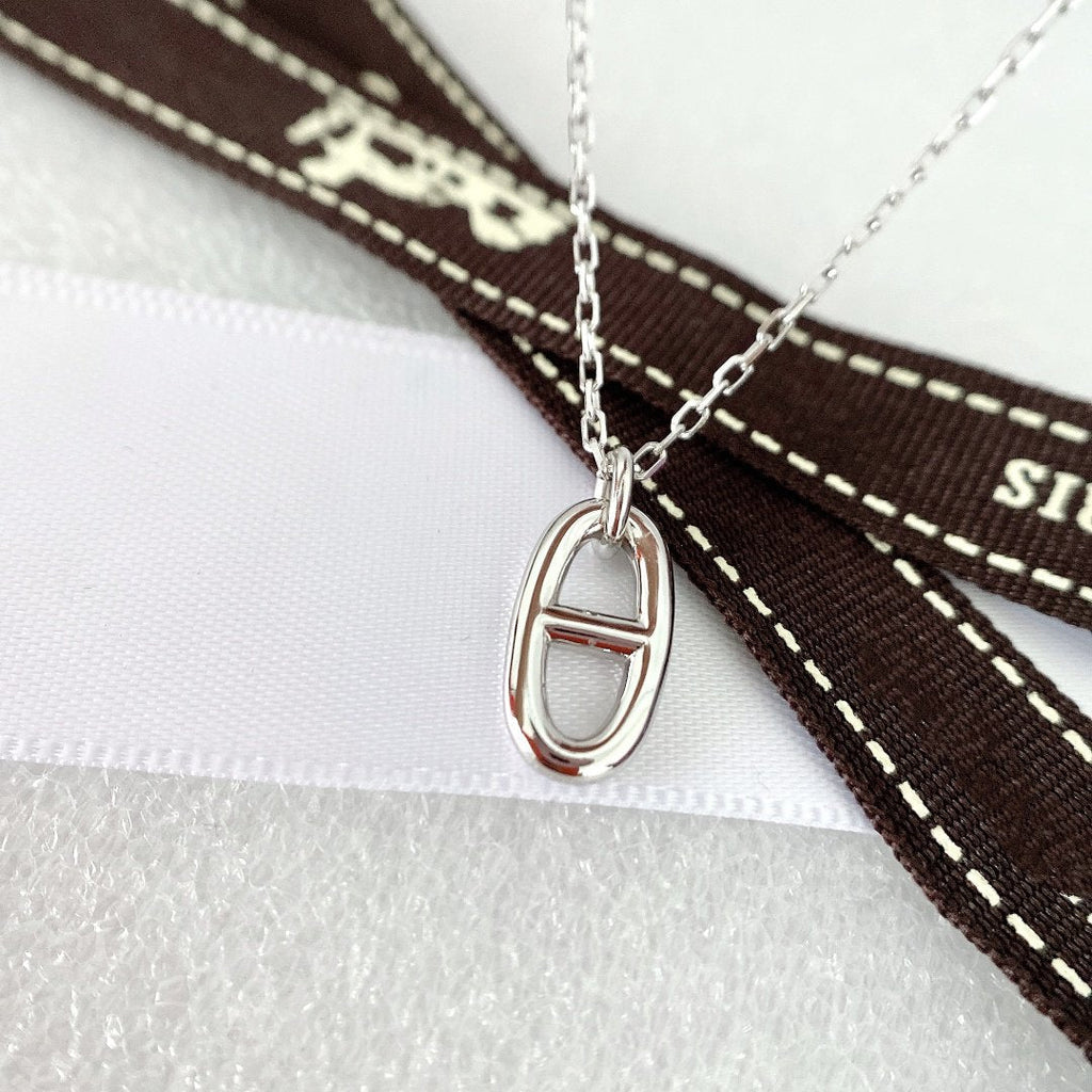 Aura HM PIG NOSE NECKLACE