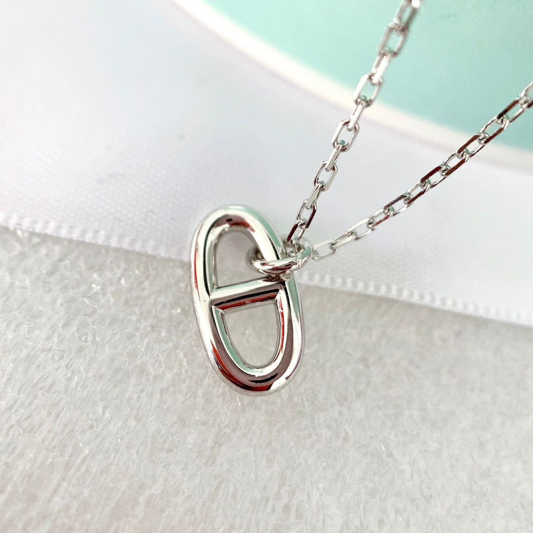 Aura HM PIG NOSE NECKLACE