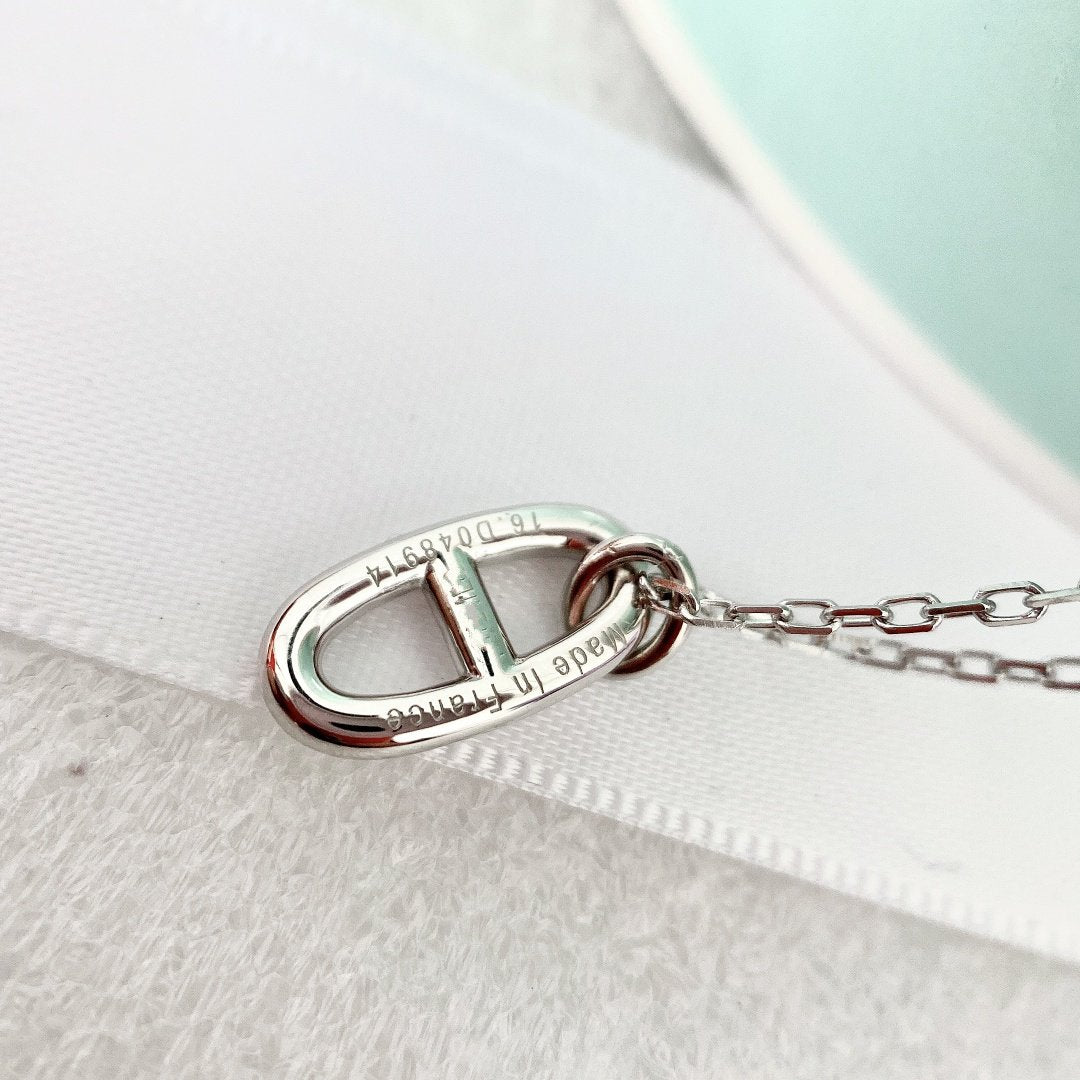 Aura HM PIG NOSE NECKLACE
