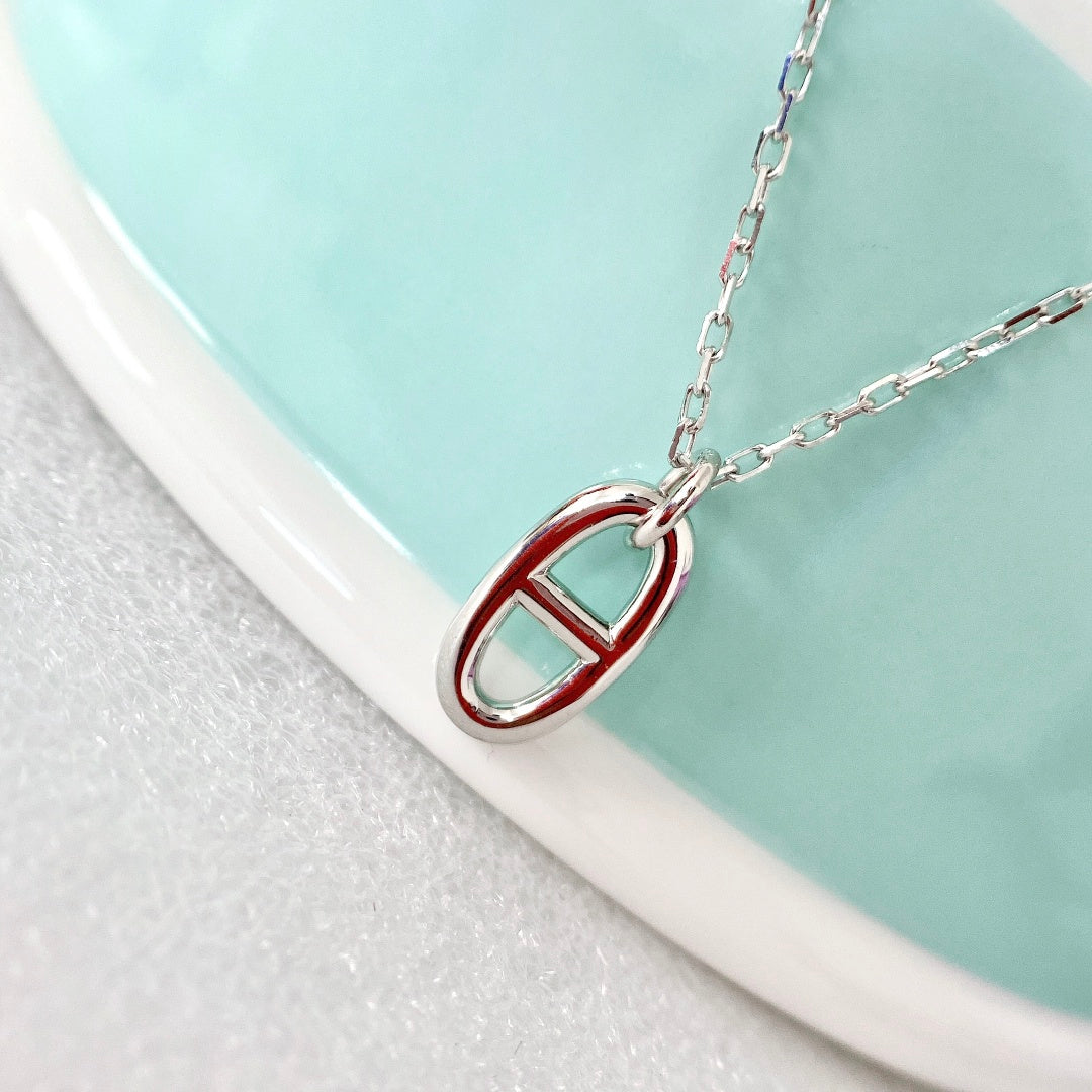 Aura HM PIG NOSE NECKLACE