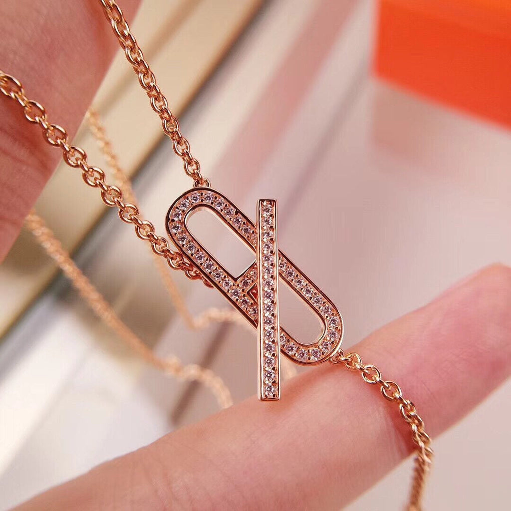 Aura HM FIRE PIG NOSE NECKLACE TRENDY STREET