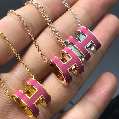 [⭐Aura ]H NECKLACE PINK