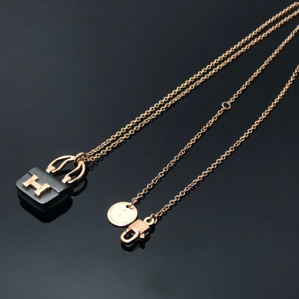 Aura DAMEN HM AMULETTE CONSTANCE HALSKETTE