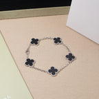 [Aura ]New CLOVER 5 MOTIF ONYXS BRACELET COLLECTION