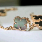 [Aura ]Neue CLOVER 5 MOTIF GRAU MOP ARMBAND KOLLEKTION