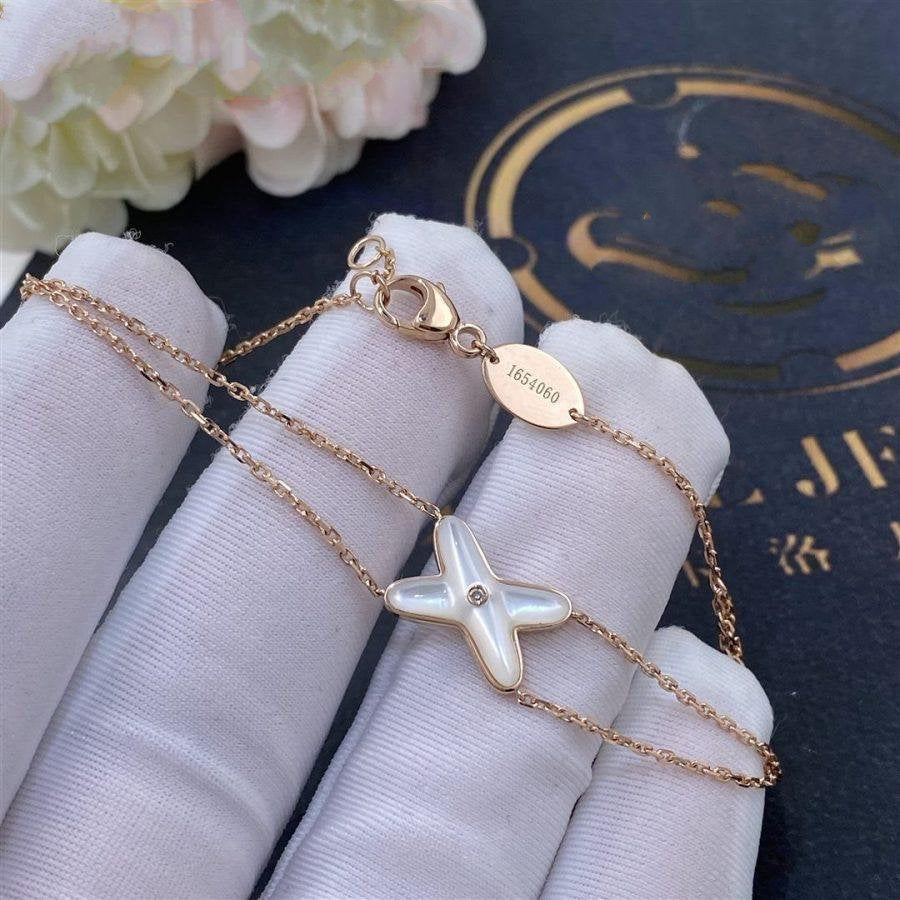 Aura JEUX BRACELET WHITE MOP PINK GOLD 1 DIAMOND