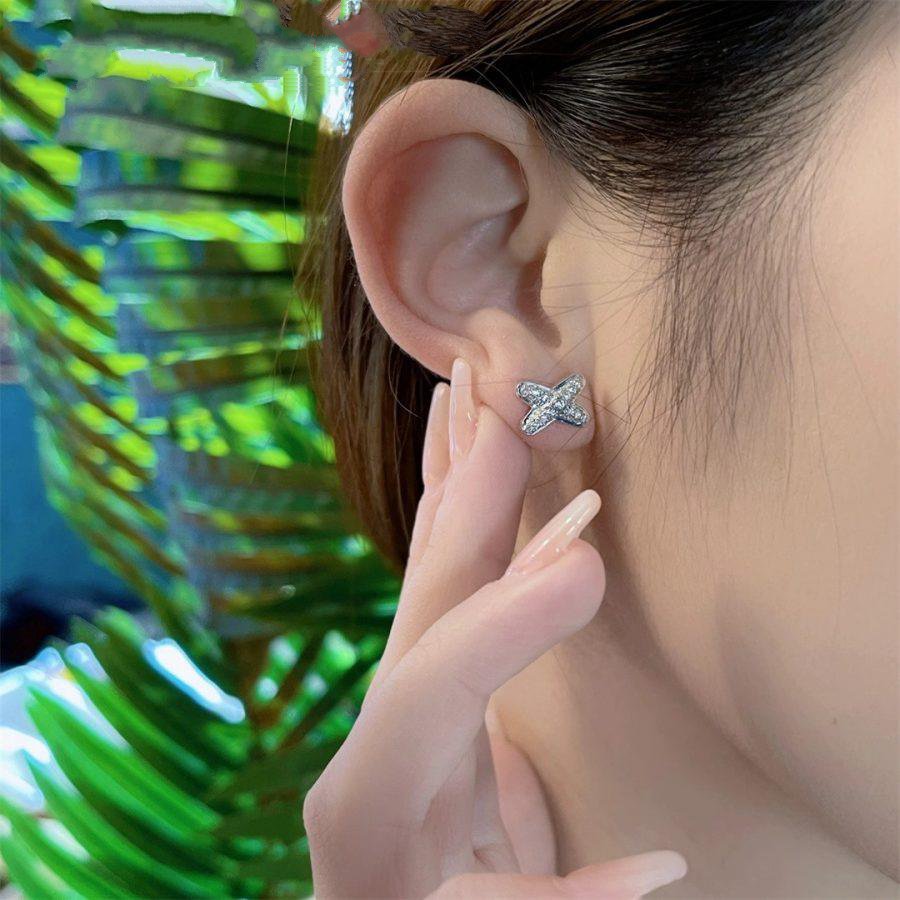Aura JEUX DE SILVER DIAMOND EARRINGS