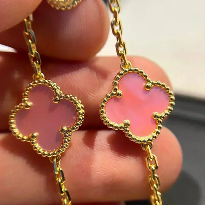 [Aura ]Neue CLOVER 5 MOTIVE ROSÉ-PERLMUTT-ARMBAND-KOLLEKTION