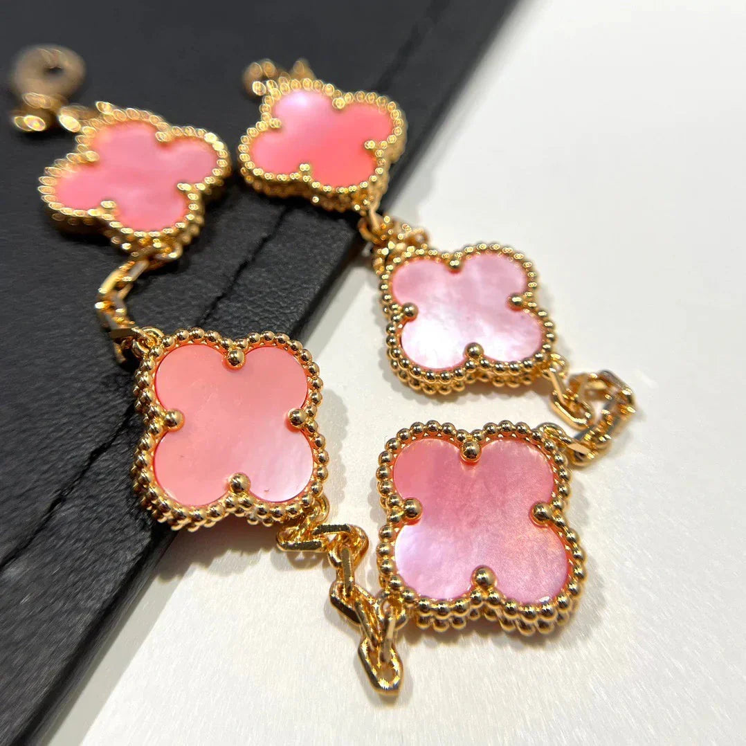 [Aura ]New  CLOVER 5 MOTIFS  PINK MOP BRACELET COLLECTION