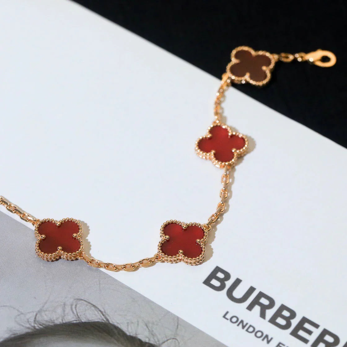 [Aura ]New  CLOVER 5 MOTIF RED CORNELIAN BRACELET COLLECTION