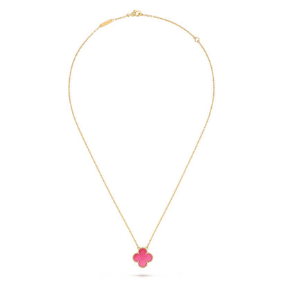 [⭐Aura] NEW CLOVER 15MM PINK ENAMEL NECKLACE