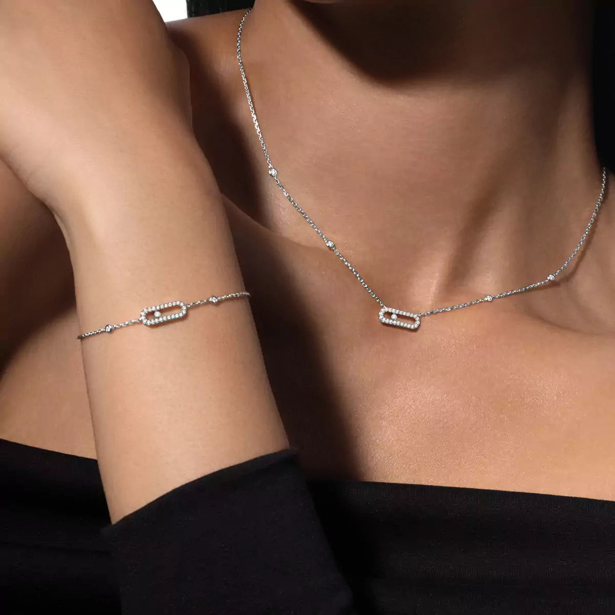 [Aura ] Diamond Necklace Move Uno