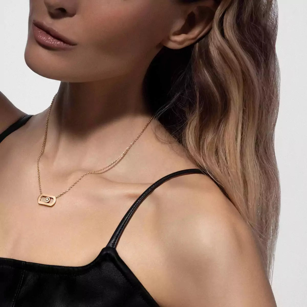 [⭐Aura ]So Move Diamond Necklace in Gold
