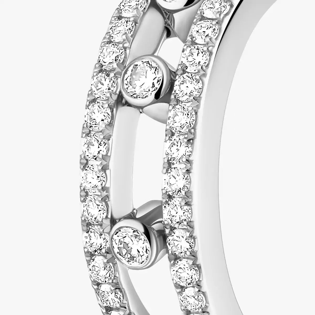 [Aura ]Diamond Pave_ Hoop Earrings Move