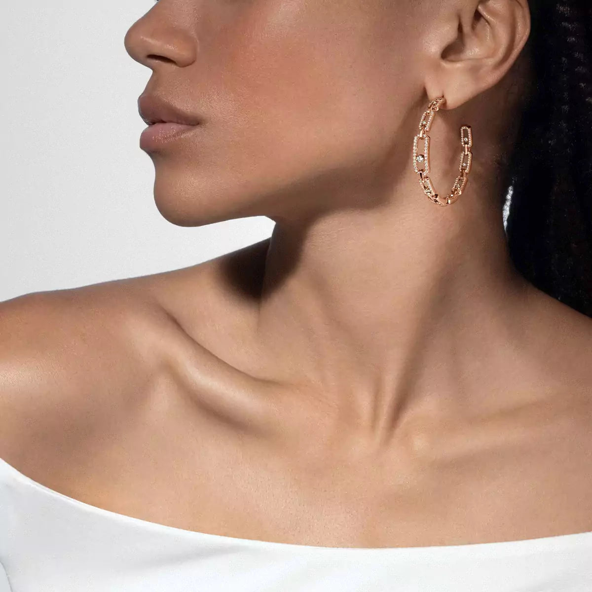 [[Aura ]Move Link Diamond Hoop Earrings