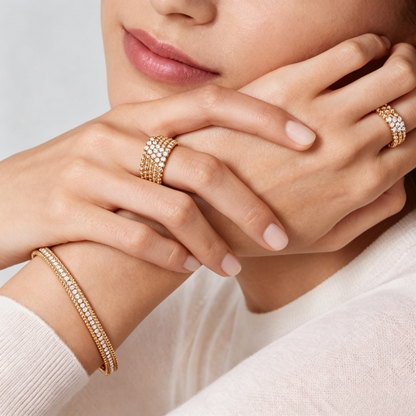 [Aura ]  DREIREIHIGER DIAMANTENRING