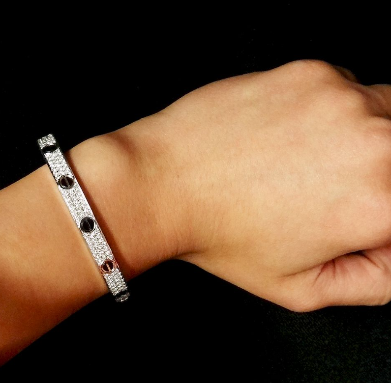 [⭐Aura ]LOVE BRACELET 6.1MM DIAMOND-PAVED CERAMIC