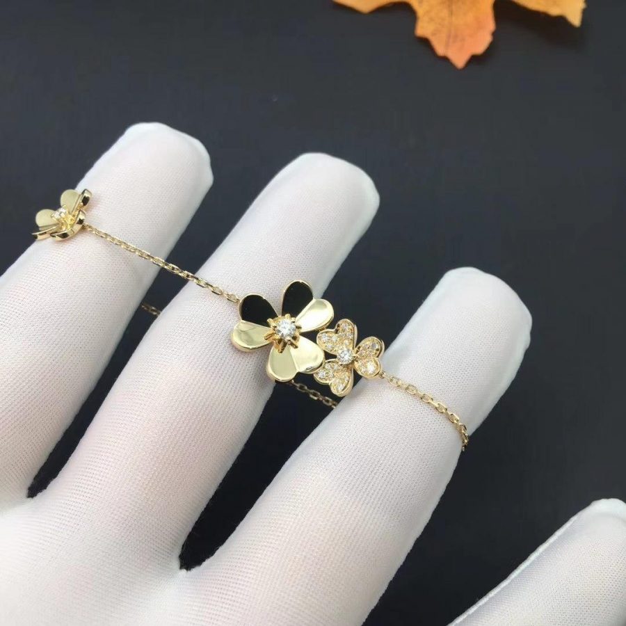 Aura FRIVOLE GOLD 5 FLOWERS BRACELET