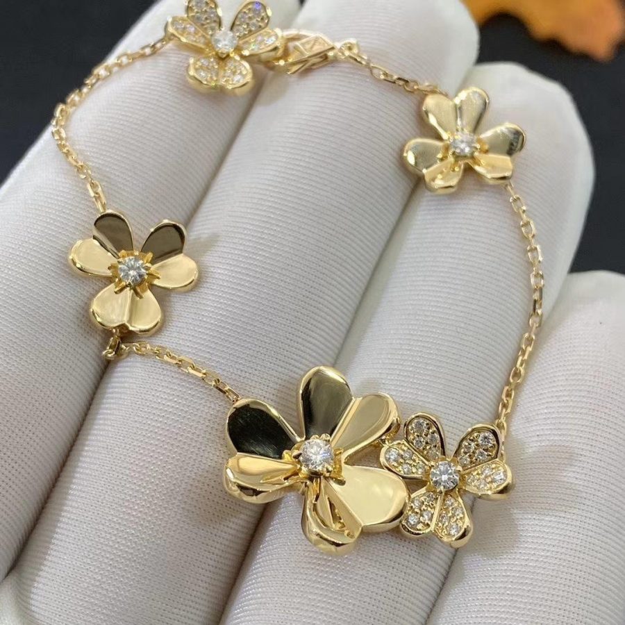 Aura FRIVOLE GOLD 5 FLOWERS BRACELET