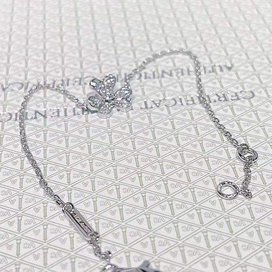 Aura FRIVOLE SILVER FLOWER DIAMOND BRACELET