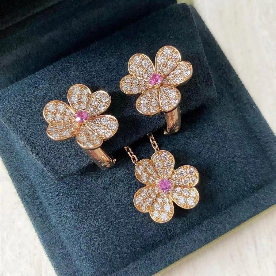 Aura FRIVOLE ROSEGOLD BLUMEN DIAMANT HALSKETTE