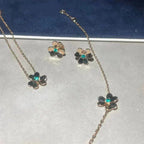 Aura FRIVOLE  FLOWER MALACHITE EARRINGS
