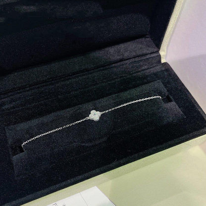 [⭐Aura ]CLOVER  SINGLE FLOWER BRACELET SILVER