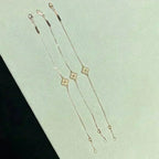 Aura CLOVER SINGLE FLOWER BRACELET