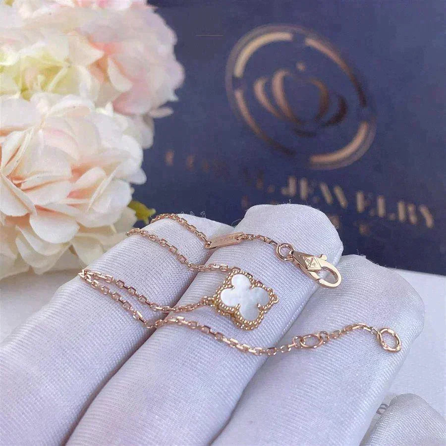 Aura KLEE WEISS MOP EINZELBLUME ARMBAND
