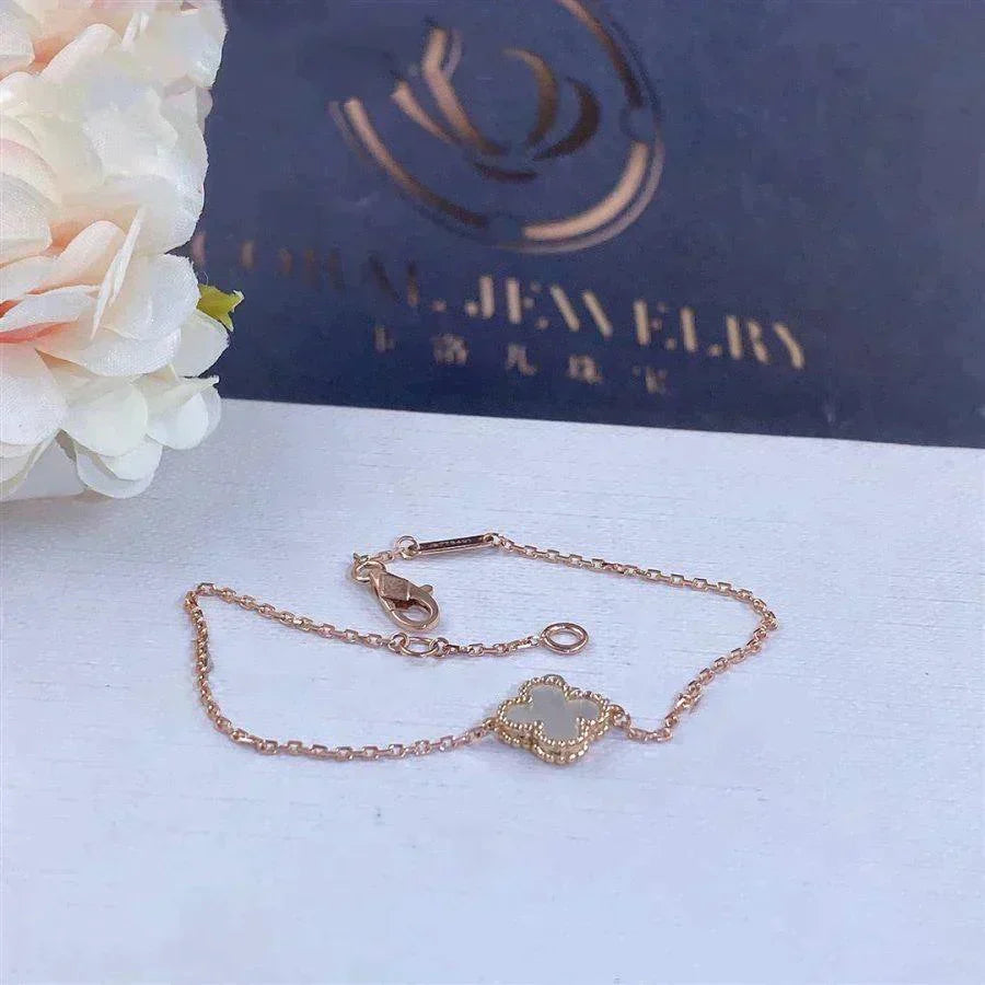 Aura KLEE WEISS MOP EINZELBLUME ARMBAND