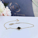 Aura CLOVER ONYX SINGLE FLOWER BRACELET