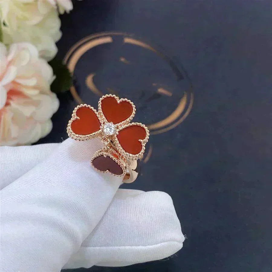 Aura SWEET CLOVER CARNELIAN RING