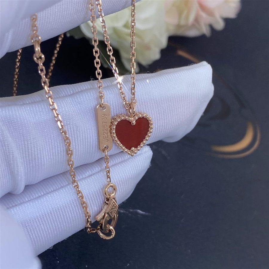 Aura SWEET CLOVER CARNELIAN HEART NECKLACE