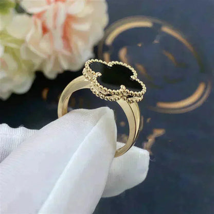 Aura CLOVER ONYX RING