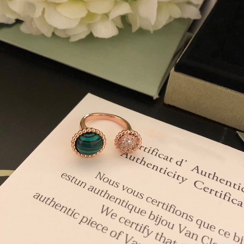 Aura PERLEE COULEURS DIAMOND ROSE GOLD BETWEEN THE FINGER RING