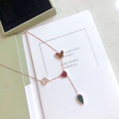 [⭐Aura ]LUCKY SPRING 4 MOTIFS ROSE GOLD NECKLACE