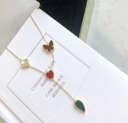 [⭐Aura ]LUCKY SPRING 4 MOTIFS ROSE GOLD NECKLACE
